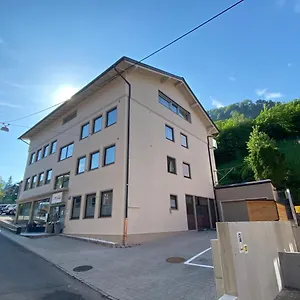 2* Otel Hofmann